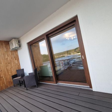Apartament In Complex Rezidential Рымнику-Вылча Экстерьер фото