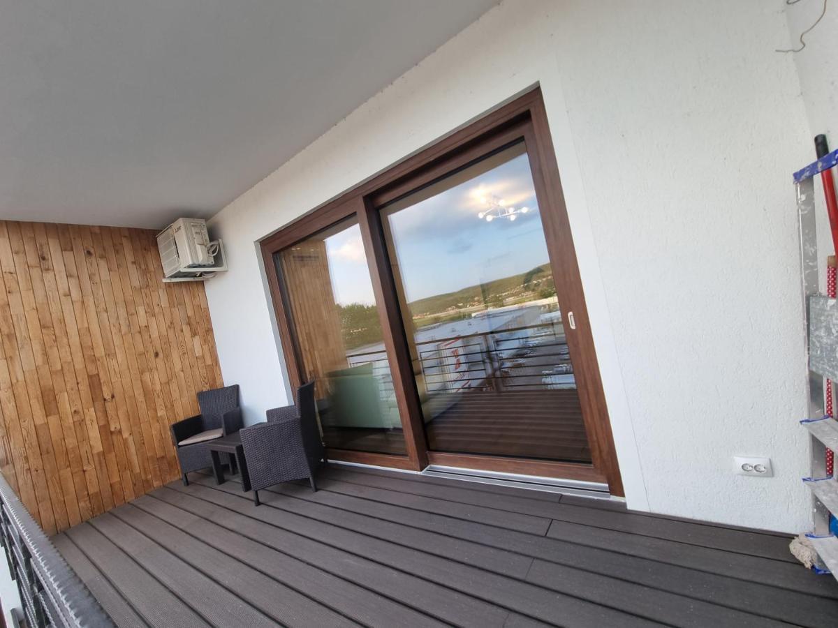 Apartament In Complex Rezidential Рымнику-Вылча Экстерьер фото