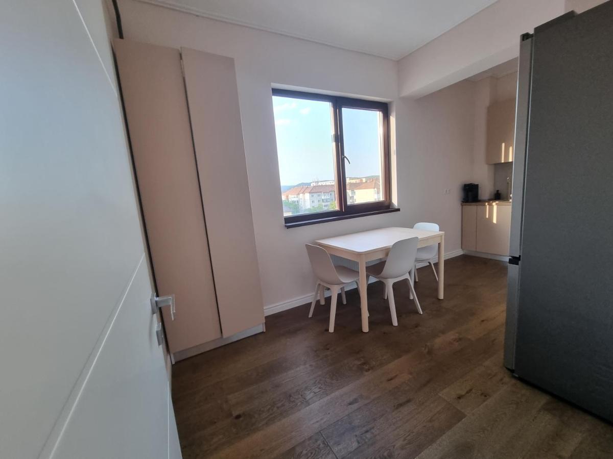 Apartament In Complex Rezidential Рымнику-Вылча Экстерьер фото