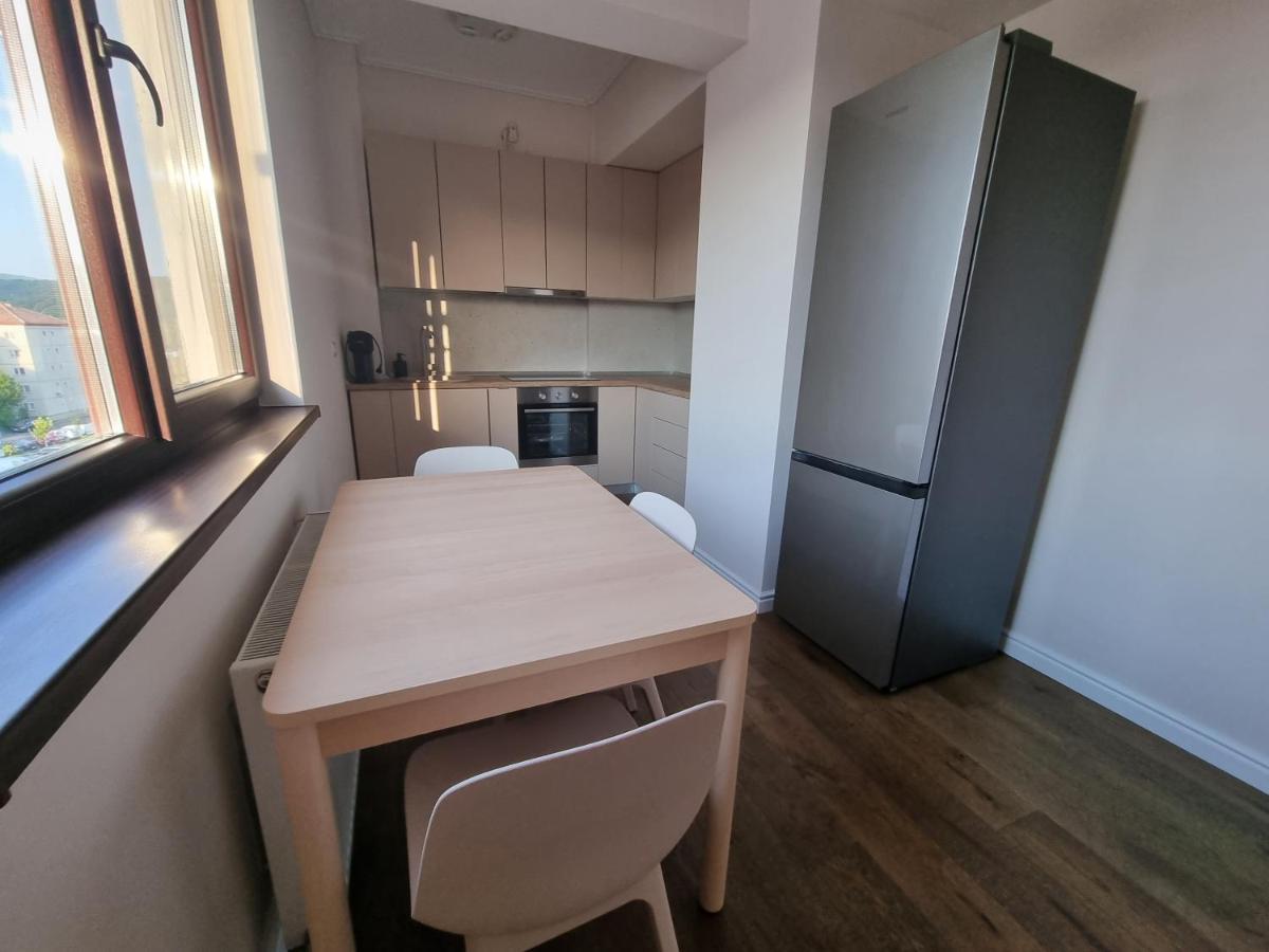 Apartament In Complex Rezidential Рымнику-Вылча Экстерьер фото
