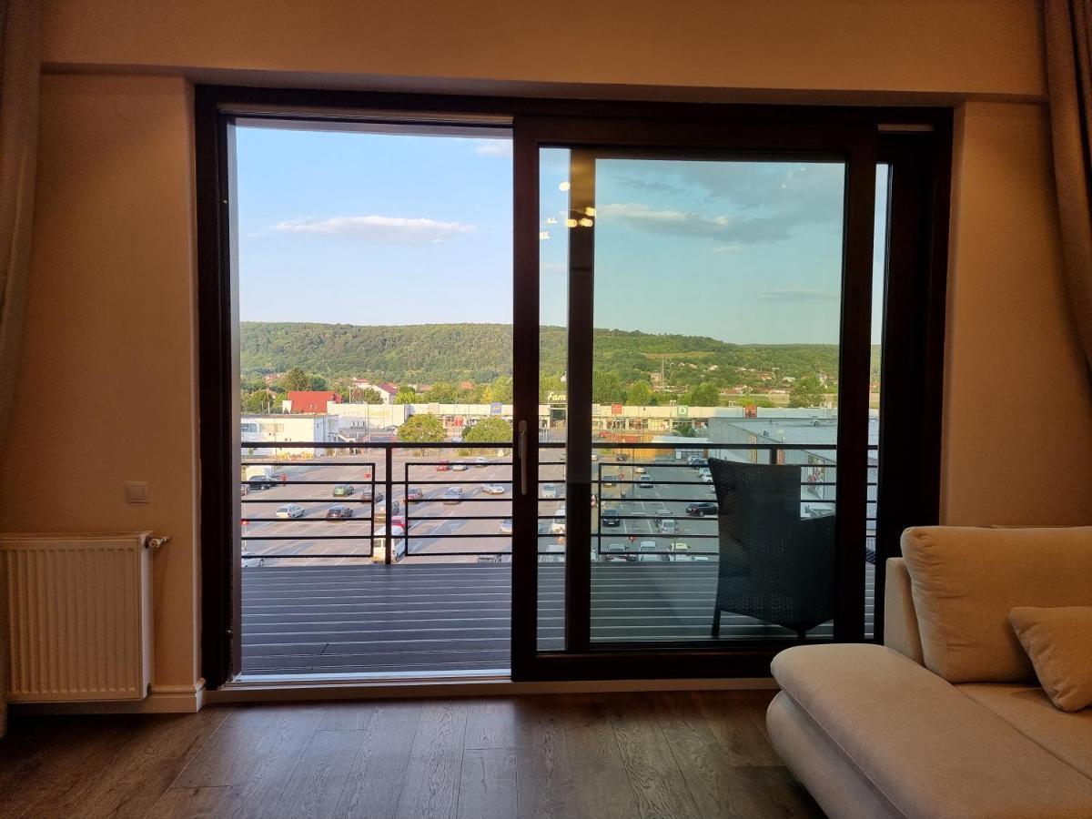 Apartament In Complex Rezidential Рымнику-Вылча Экстерьер фото